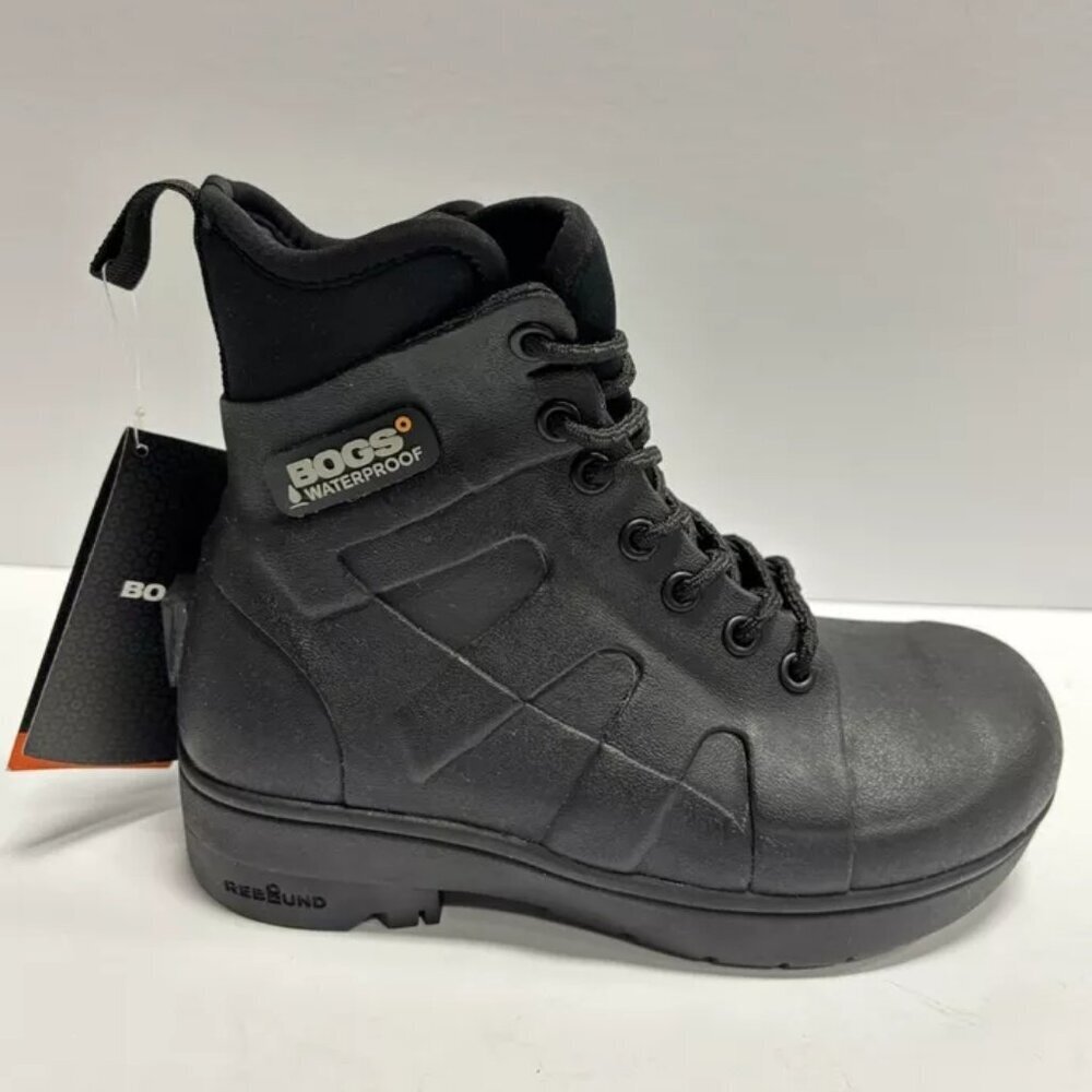Bogs Men’s Turf Stomper, Black Waterproof Boots, Size 4 M